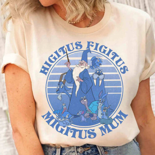 Higitus Figitus Migitus Mum Merlinn T-shirt