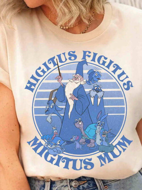 Higitus Figitus Migitus Mum Merlinn T-shirt