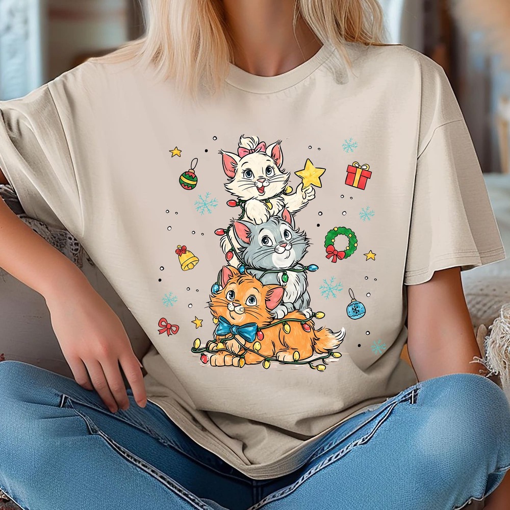 Cartoon Cats Christmas T-Shirt Cartoon Cats Christmas T-Shirt