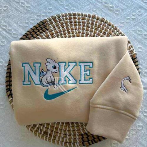 Toothless & Light Fury (How To Train Your Dragon) – Embroidered Shirt