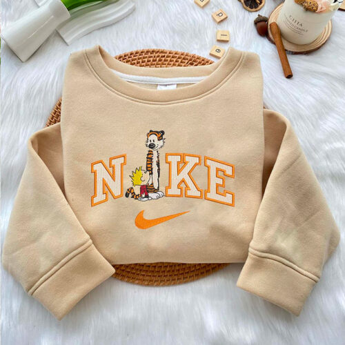 Calvin And Hobbes – Embroidered Sweatshirt