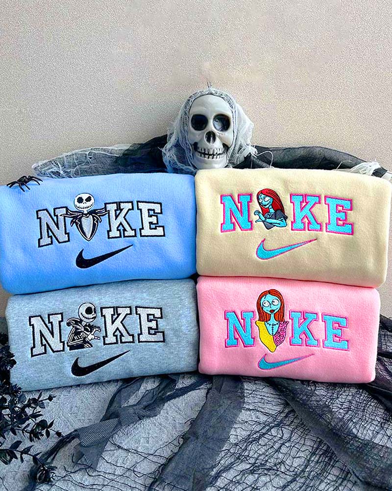 Jack and Sally (The Nigthmare before Christmas Full Version) – Embroidered Sweatshirt/Hoodie/T-shirt Jack and Sally (The Nigthmare before Christmas Full Version) – Embroidered Sweatshirt/Hoodie/T-shirt