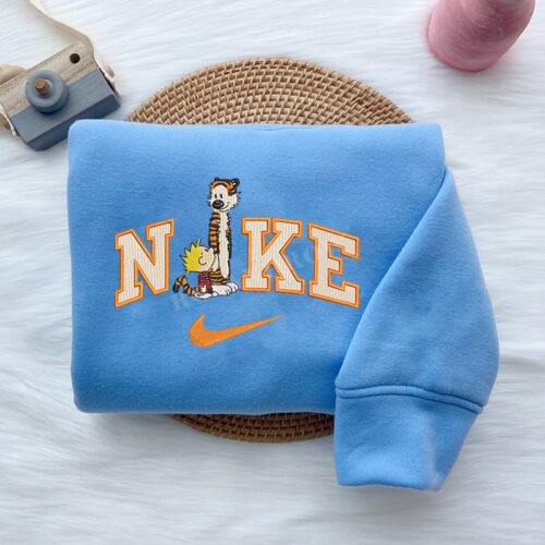 Calvin And Hobbes – Embroidered Sweatshirt