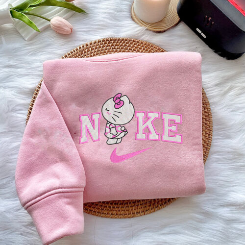Hello Kitty – Embroidered Sweatshirt