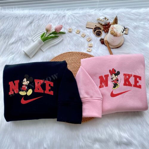 Mickey & Minnie (Disney Land) – Embroidered Shirt