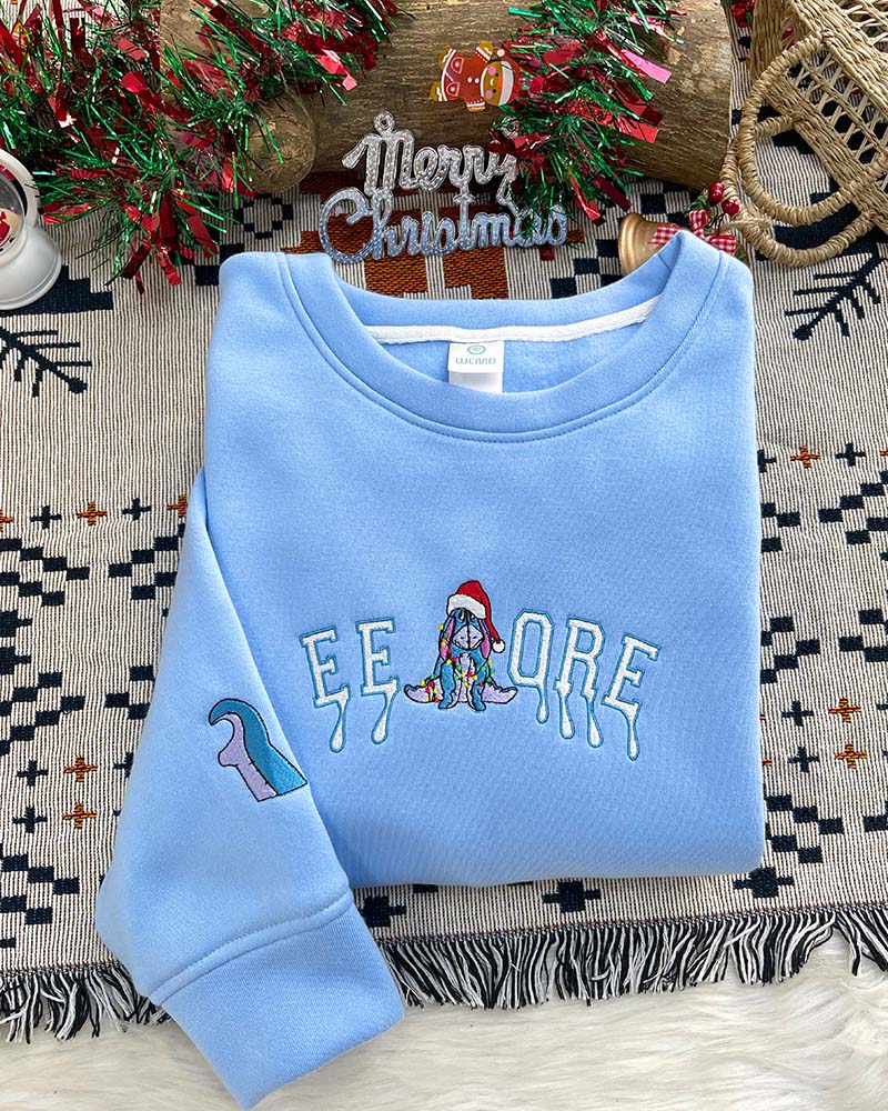 Winnie the Pooh Christmas – Embroidered Youth Sweatshirt/Hoodie/T-shirt Winnie the Pooh Christmas – Embroidered Youth Sweatshirt/Hoodie/T-shirt