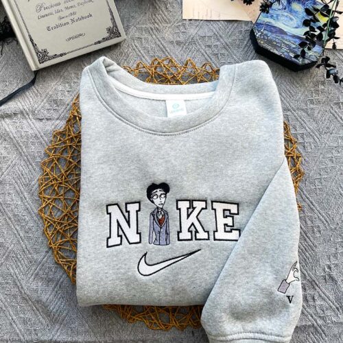 Victor & Emily – Embroidered Sweatshirt/Hoodie/T-shirt