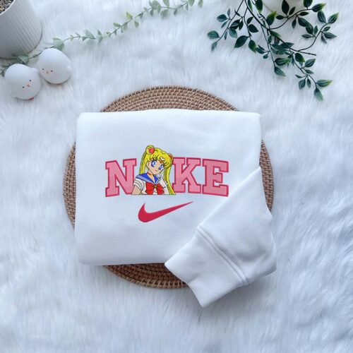 Sailor Moon – Embroidered Sweatshirt