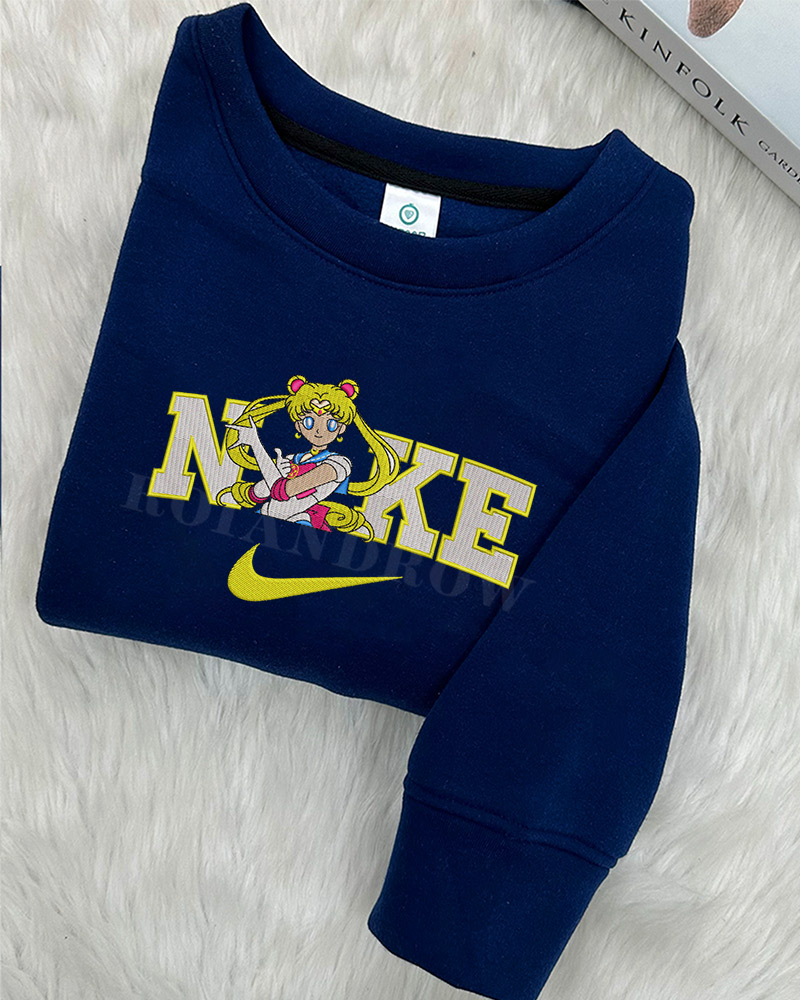 Sailor Moon – Embroidered Sweatshirt Sailor Moon – Embroidered Sweatshirt