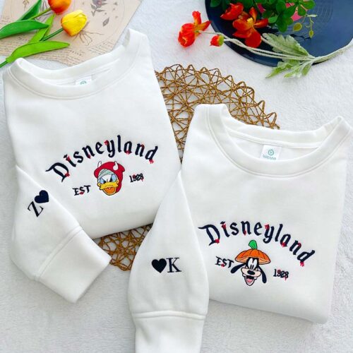 Disneyland Donald Duck & Goofy – Embroidered Sweatshirt/Hoodie/T-shirt