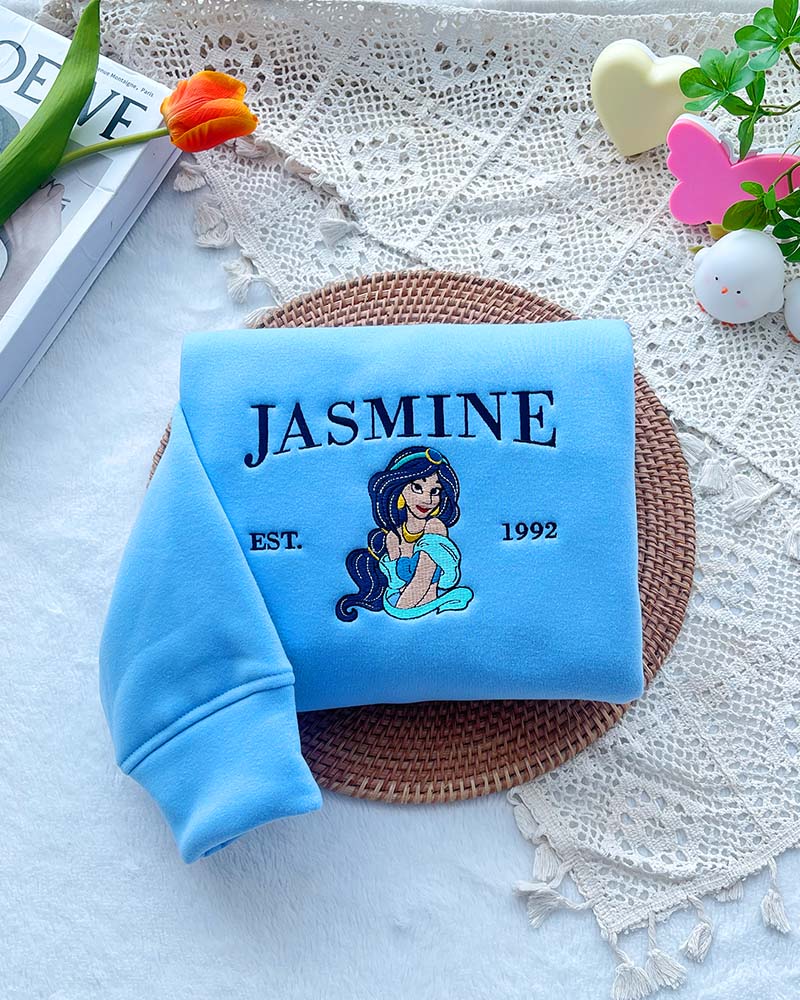 Disney Princess – Embroidered Sweatshirt/Hoodie/T-shirt Disney Princess – Embroidered Sweatshirt/Hoodie/T-shirt