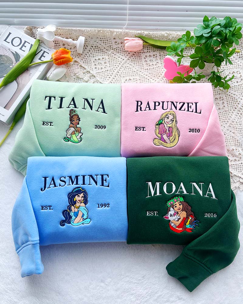 Disney Princess – Embroidered Sweatshirt/Hoodie/T-shirt Disney Princess – Embroidered Sweatshirt/Hoodie/T-shirt