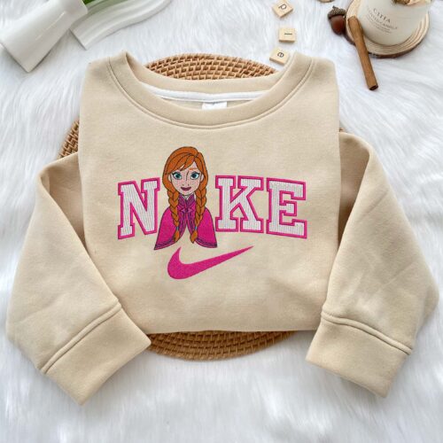 Elsa & Anna – Embroidered Shirt