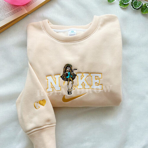 Monster High Dolls – Embroidered Shirt