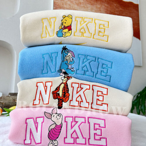 Winnie the Pooh – Embroidered Sweatshirt/Hoodie/T-shirt