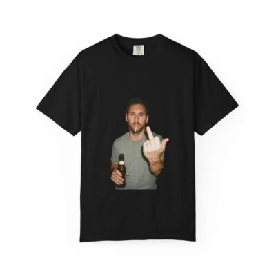 Funny Lionel Messi Middle Finger T-Shirt, Football Fan Funny Lionel Messi Middle Finger T-Shirt, Football Fan